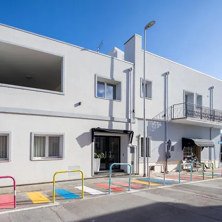 J Гостевой дом