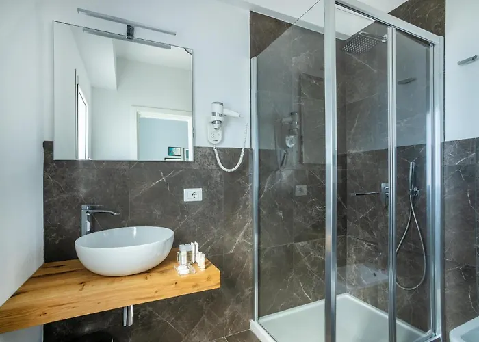 Гостевой дом J Ольбия